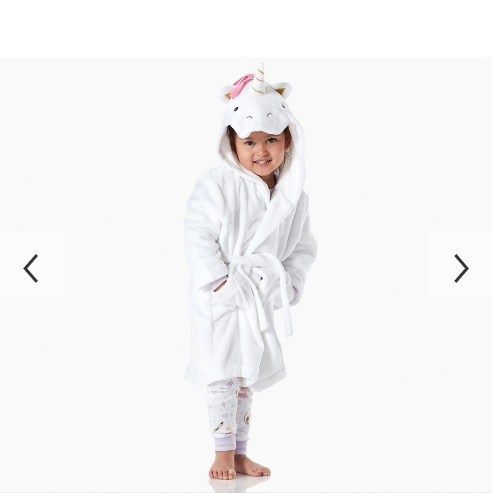 POTTERY BARN KIDS UNICORN RAINBOW CRITTER ROBE  2T/3T  WHITE/PINK